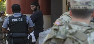 ABD Mississippi'de okul ma��nda katliam: �ok say�da �l� ve yaral� var