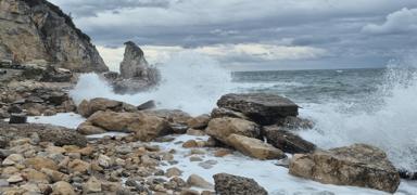 Karadeniz i�in f�rt�na uyar�s�