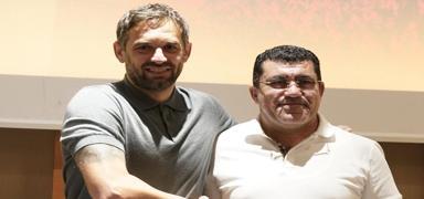 Kayserispor'da Radomir Djalovic i�in imza t�reni d�zenlendi