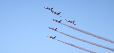 T�rk Y�ld�zlar�'ndan Band�rma'da g�steri u�u�u