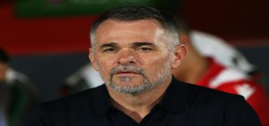 Willy Sagnol: T�rkiye ile oynamak kolay de�il