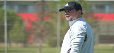 Erol Bulut, Antalyaspor ile ilk antrenman�na ��kt�