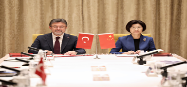 �in ile imzalar at�ld�! Su �r�nleri ve badem ihracat�nda kap�lar a��ld�