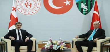 Cumhurba�kan� Erdo�an, G�rcistan Cumhurba�kan� Kavela�vili ile g�r��t�