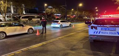 �stanbul'un 'huzur'unu bozanlara rahat yok! 1078 ki�i g�zalt�na al�nd�