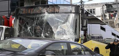 1 ki�i hayat�n� kaybetmi�ti! �ETT otob�s�n�n kar��t��� kazada motosiklet s�r�c�s� tutukland�