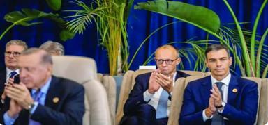 Dnyadaki yerimiz saksnn yan!