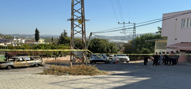 Etrafa deh�et sa�t�! Av t�fe�iyle vurup �ld�rd�