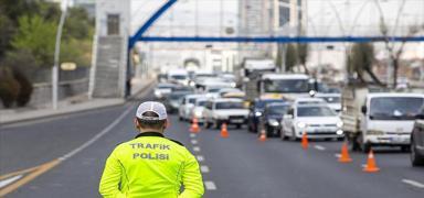 �stanbul'da 29 Ekim provalar�: Bu yollar trafi�e kapat�lacak