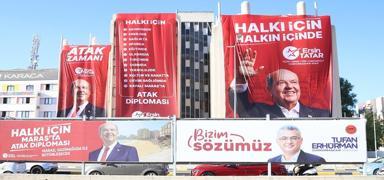 KKTC'de se�im heyecan�! Yasaklar ba�lad�