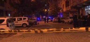 Arac�n i�inden kur�un ya�d�: 1 �l�, 3 yaral�