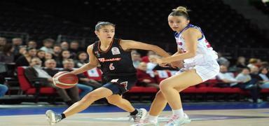 BOTA� evinde kazand�