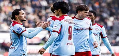 Feyenoord, Heracles'e gol yadrd!