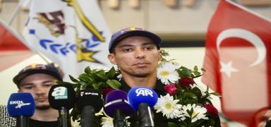 Toprak Razgatl�o�lu'dan MotoGP a��klamas�