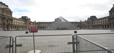 Louvre soygunu Fransa'n�n ��k���n�n i�areti