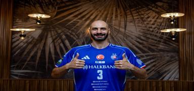 Matey Kaziyski, 11 y�l sonra yeniden Halkbank'ta