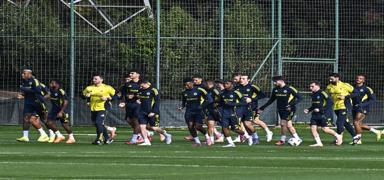 Fenerbah�e, Stuttgart ma��na haz�r!