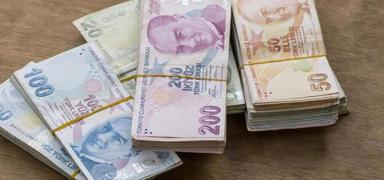 Yeni banknotlar tedav�le verildi