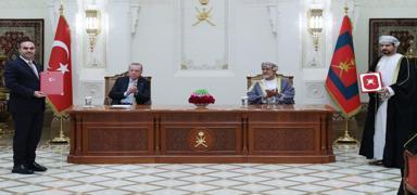 Bakan Kac�r: Umman ile ticaret hacmimizi b�y�tece�iz