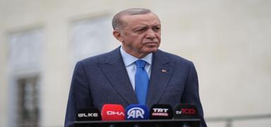 Cumhurba�kan� Erdo�an cuma namaz�n� Hz. Ali Camisi'nde k�ld�