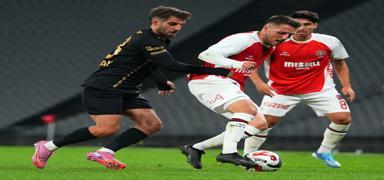 Fatih Karag�mr�k ile Kayserispor puanlar� payla�t�