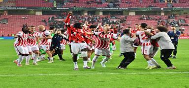 Samsunspor tay ykseltti! Hedef ilk 8