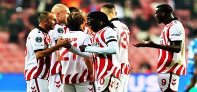 Ukrayna'y� kar��t�ran galibiyet