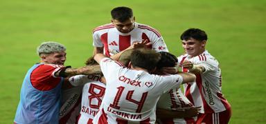 Antalyaspor'un konu�u Ba�ak�ehir