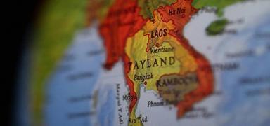 �ki �lke �at��malar� sonland�rmak i�in bar�� anla�mas� imzalad�