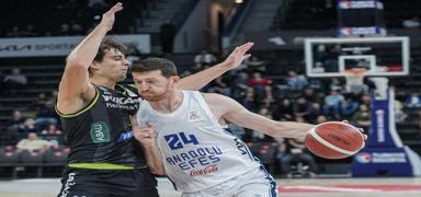 Anadolu Efes yarn Fransa deplasmannda