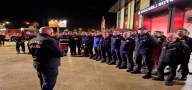 Balkesir'de 6,1 'lik deprem... Arama-kurtarma ekipleri blgeye gnderildi