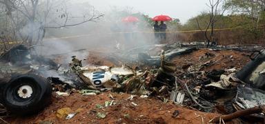 Facia dakikalar i�inde ya�and�: Safari u�a�� d��t�, �l�ler var