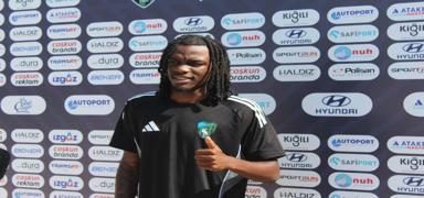 Kocaelispor'un futbolcusu Joseph Nonge: Hocam�za �ok g�veniyorum