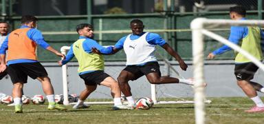 Manisa FK kupa ma��na haz�r!