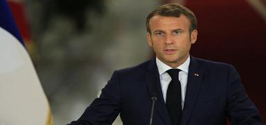 Macron'dan sosyal medya resti: Hepsi yasaklanmal�