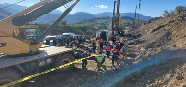 Sakarya'da kuyuya d��en i��i hayat�n� kaybetti