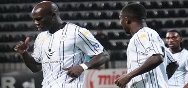 Aboubakar att�, Neft�i Bak� rahat kazand�