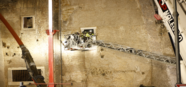 Roma'da tarihi kule ��kt�: K�t� haber geldi