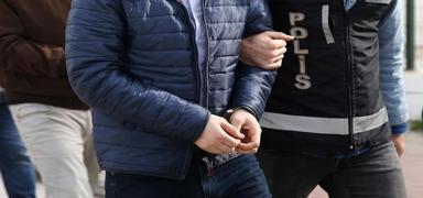 zmir'de uyuturucu operasyonu! Gzaltna alnan 2 kii tutukland