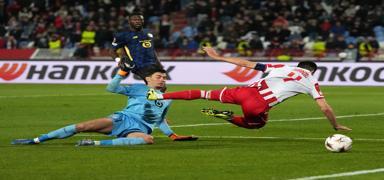 Berke �zer'in hatas� Lille'i yakt�