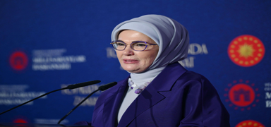 Tarihle zamann bulumas: Emine Erdoan Topkap Saat Mzesi'nin alna katld