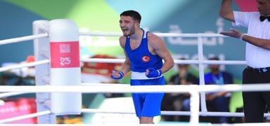 Milli Boks�r Semih G�m��, Riyad'da bronz madalya kazand�
