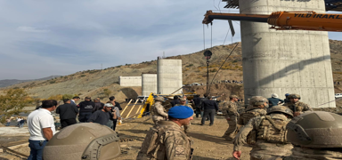 Viyad�k in�aat�nda iskele facias�