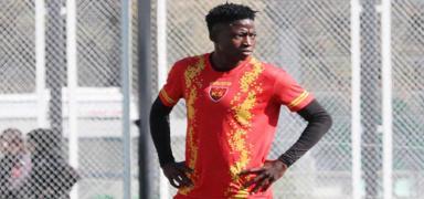 3 ma�ta 9 gol! Kayseri Kad�n Futbol'un golc� ismi Kafayat Atoke Ba�h�ru