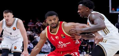 K�z�ly�ld�z, Dubai deplasman�ndan eli bo� d�nd�