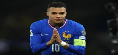 Kylian Mbappe, Cristiano Ronaldo ve Lionel Messi'yi sollad