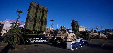 Dost �lkeden �elik Kubbe karar�