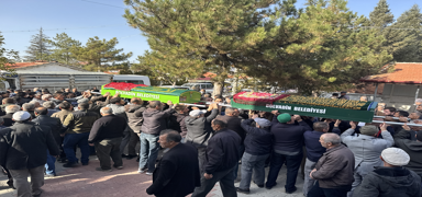 En ac� veda... Zehirlenme facias�nda hayat�n� kaybeden aile �yeleri defnedildi