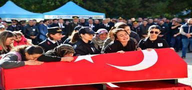 �ehit polis Ali Barut son yolculu�una u�urland�