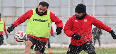 Sivasspor, Esenler Erokspor mesaisinde